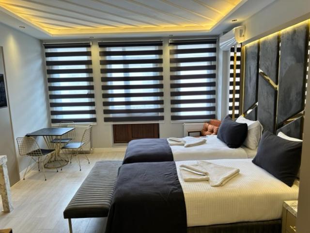 Well House Hotel อิสตันบูล ภายนอก รูปภาพ